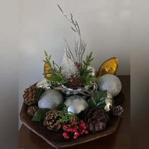 Holiday Centerpiece
